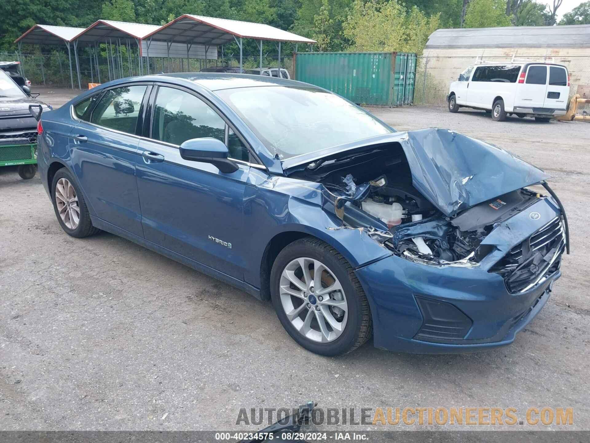 3FA6P0LUXKR100605 FORD FUSION HYBRID 2019