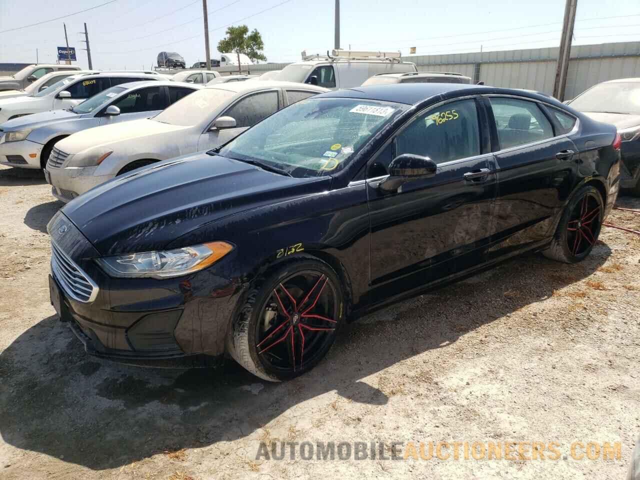 3FA6P0LUXKR109305 FORD FUSION 2019