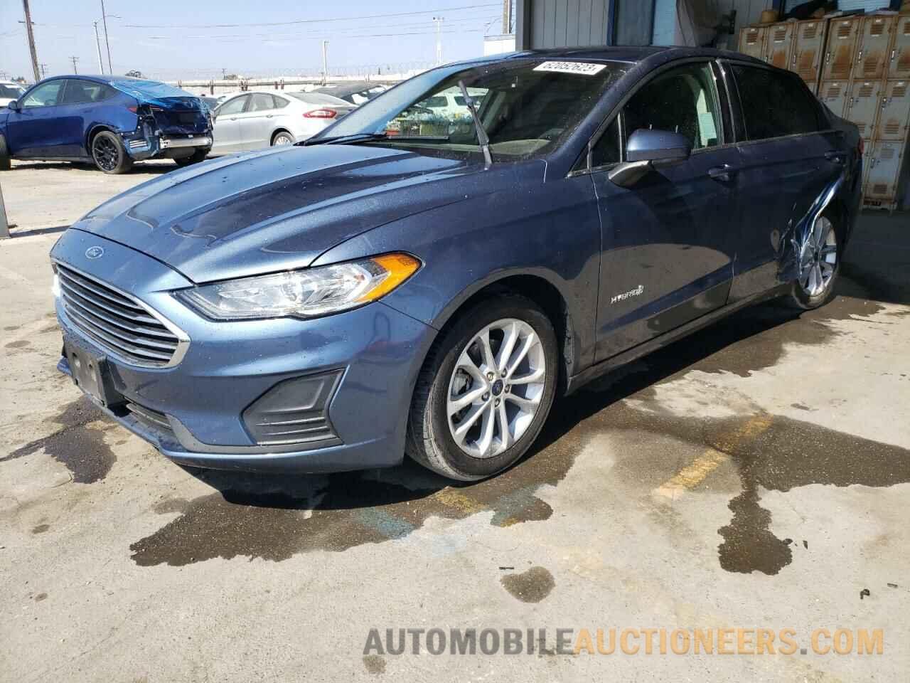 3FA6P0LUXKR137850 FORD FUSION 2019