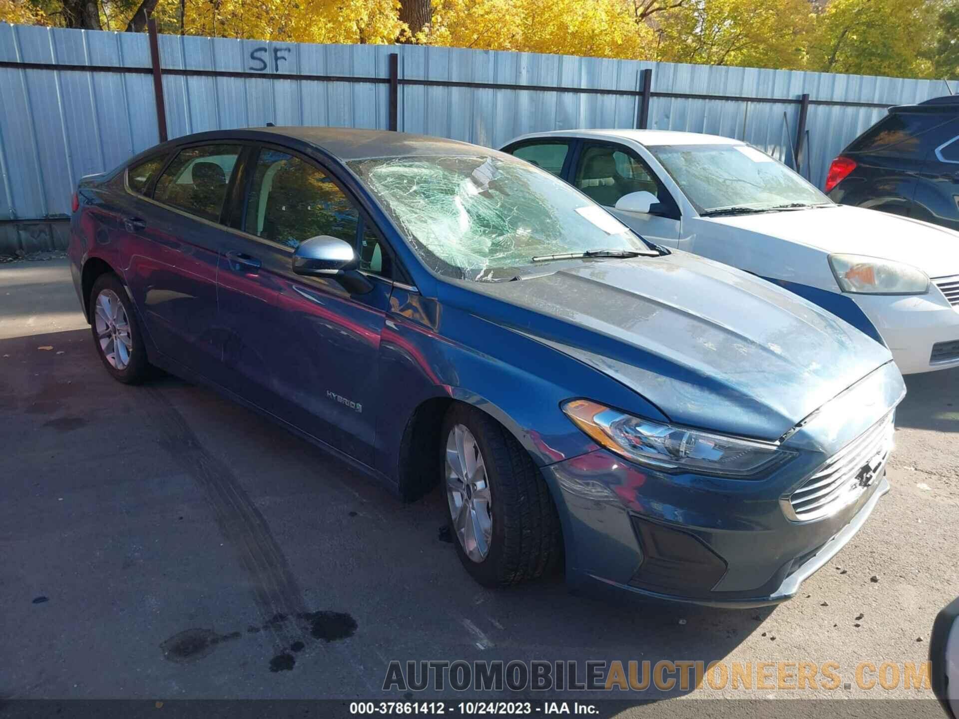 3FA6P0LUXKR172937 FORD FUSION HYBRID 2019