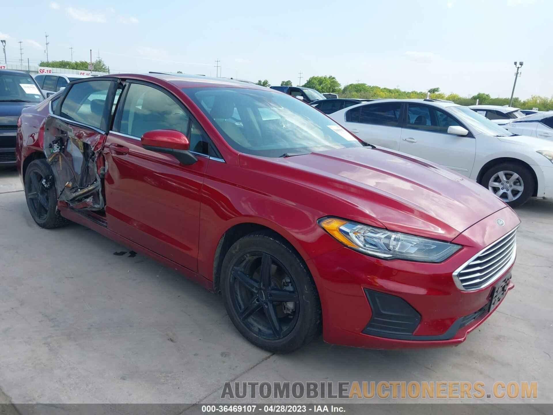 3FA6P0LUXKR196462 FORD FUSION HYBRID 2019