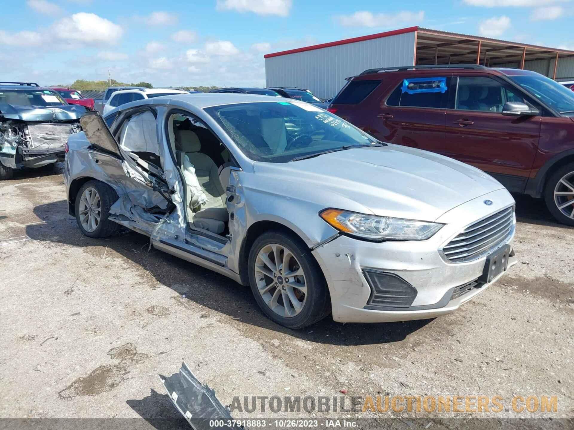 3FA6P0LUXKR221005 FORD FUSION HYBRID 2019