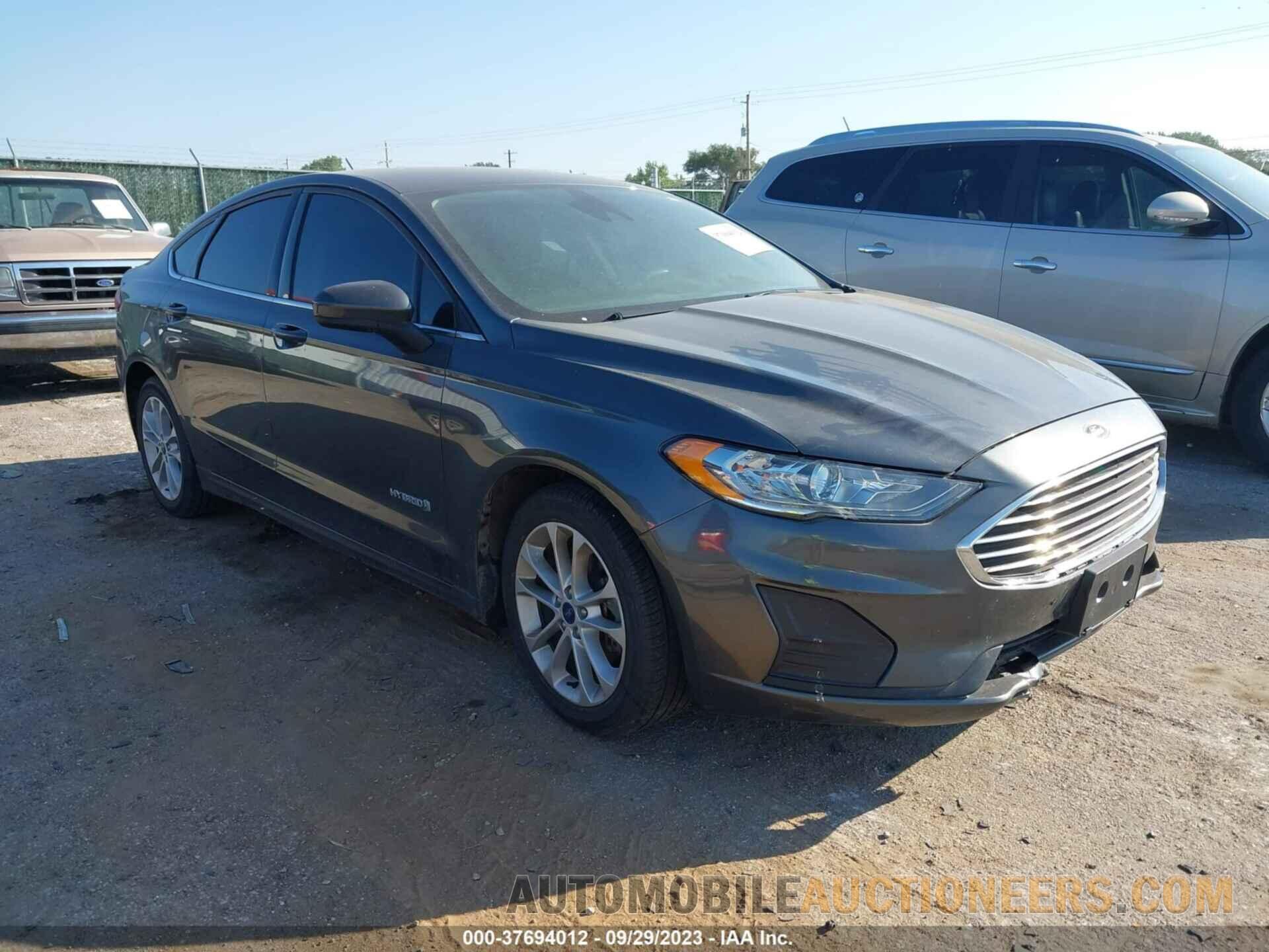 3FA6P0LUXKR283682 FORD FUSION HYBRID 2019