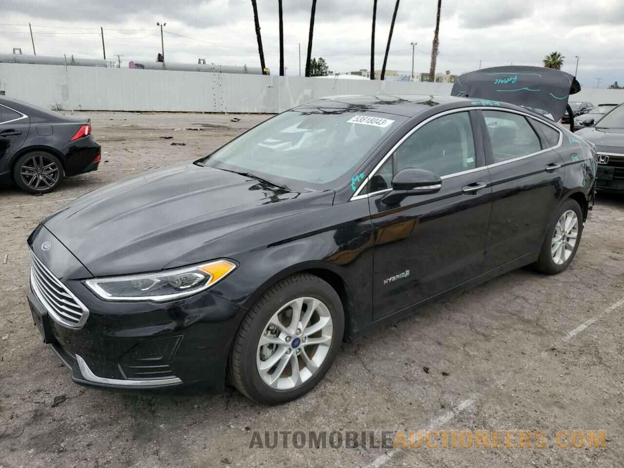 3FA6P0MU0KR176218 FORD FUSION 2019