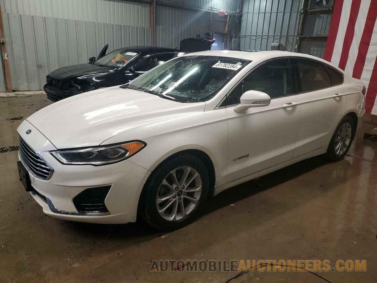 3FA6P0MU0KR212781 FORD FUSION 2019