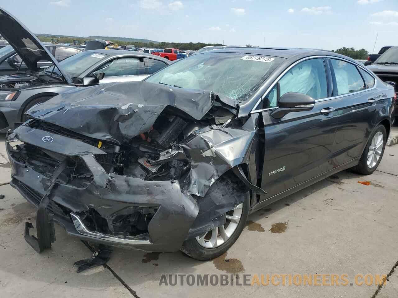 3FA6P0MU0KR221643 FORD FUSION 2019