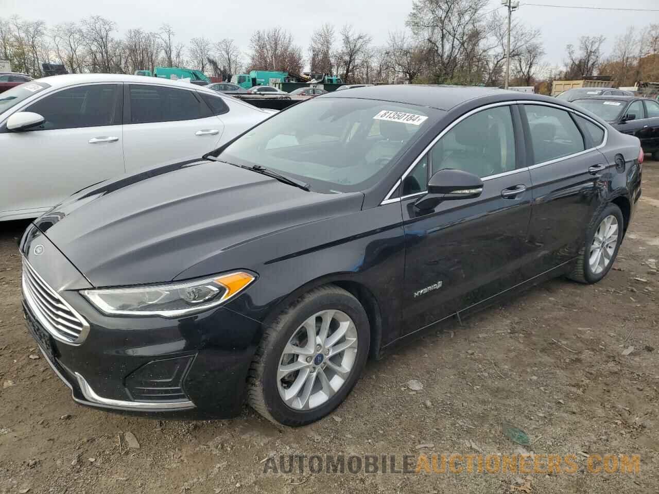 3FA6P0MU1KR118263 FORD FUSION 2019