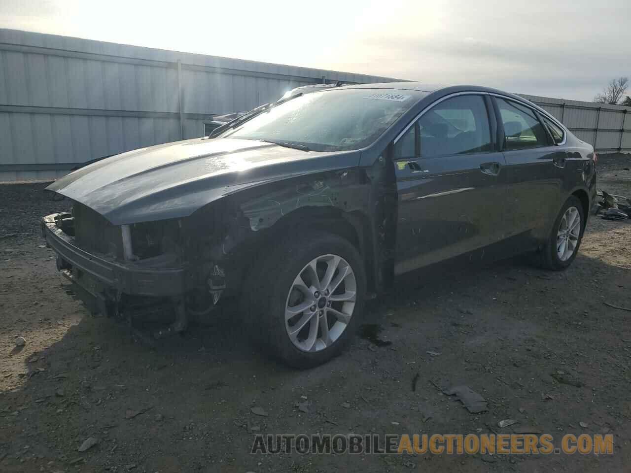 3FA6P0MU1KR137122 FORD FUSION 2019