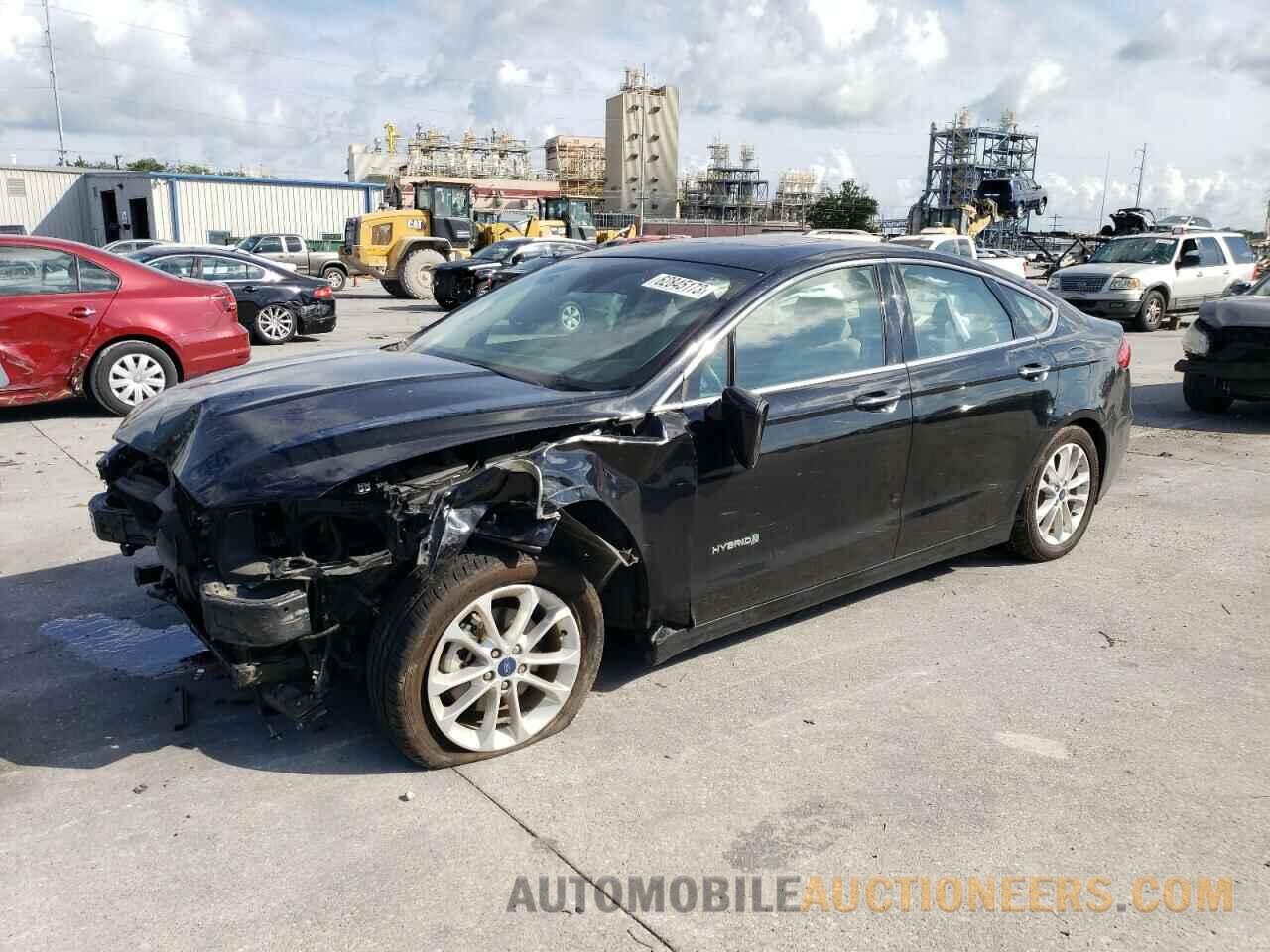 3FA6P0MU2KR119986 FORD FUSION 2019