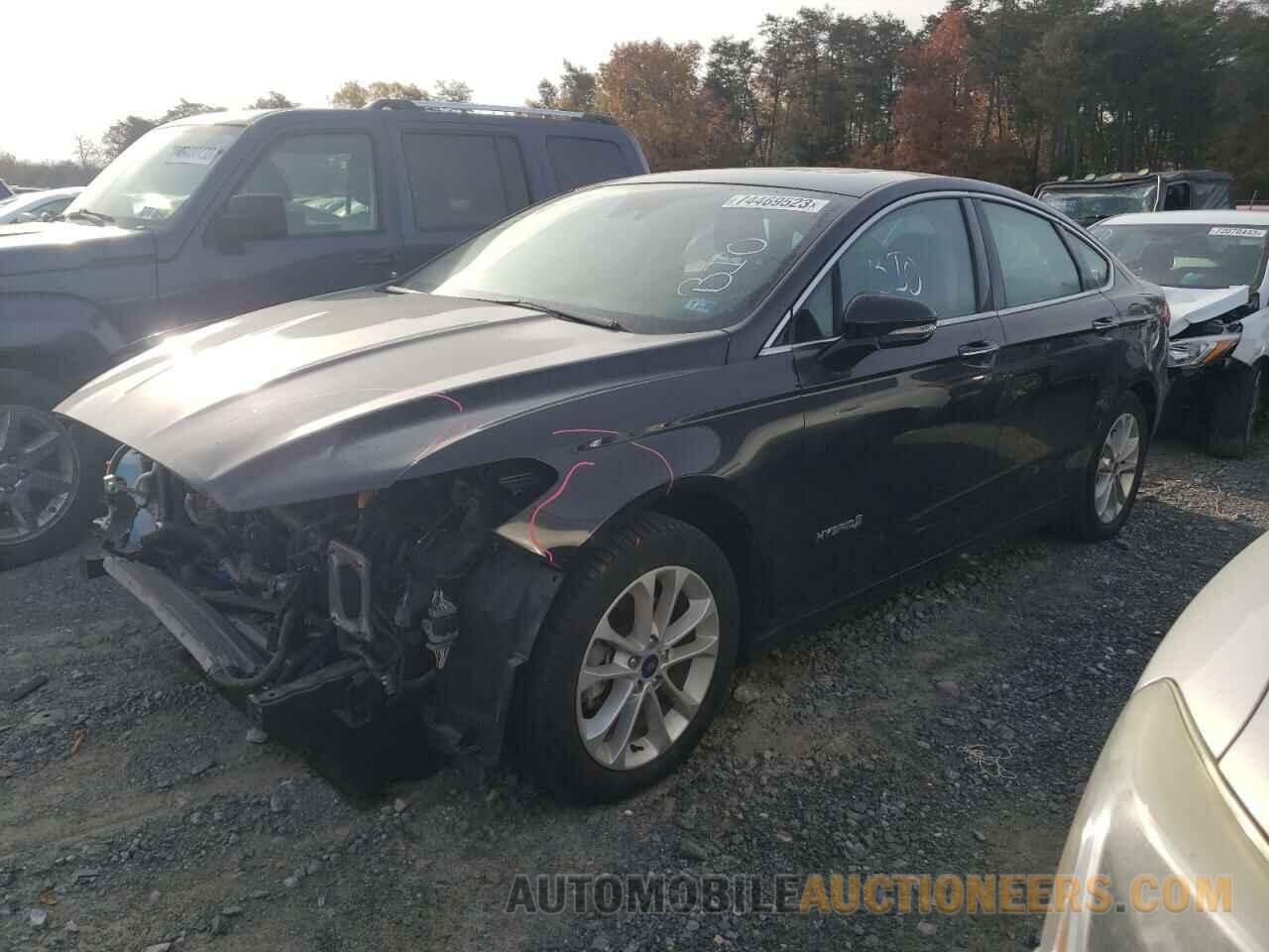 3FA6P0MU2KR208294 FORD FUSION 2019