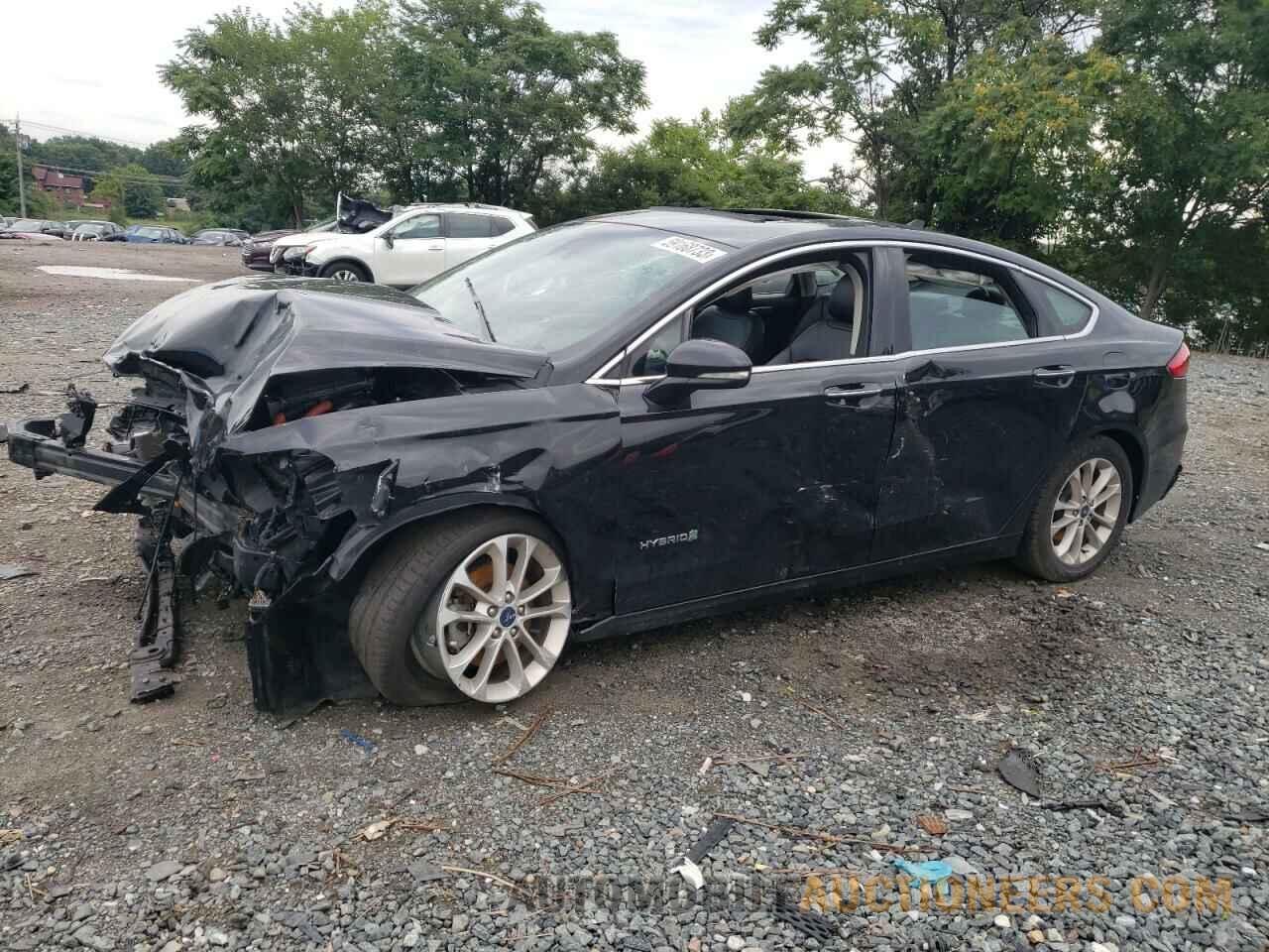 3FA6P0MU2KR208361 FORD FUSION 2019