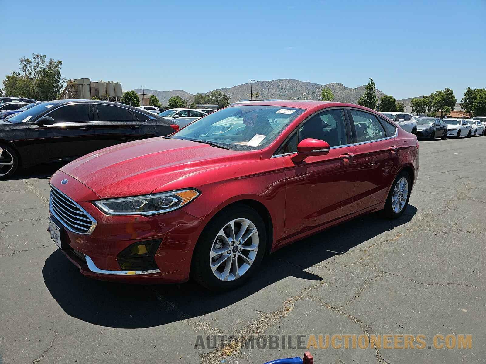 3FA6P0MU2LR113297 Ford Fusion Hybrid 2020