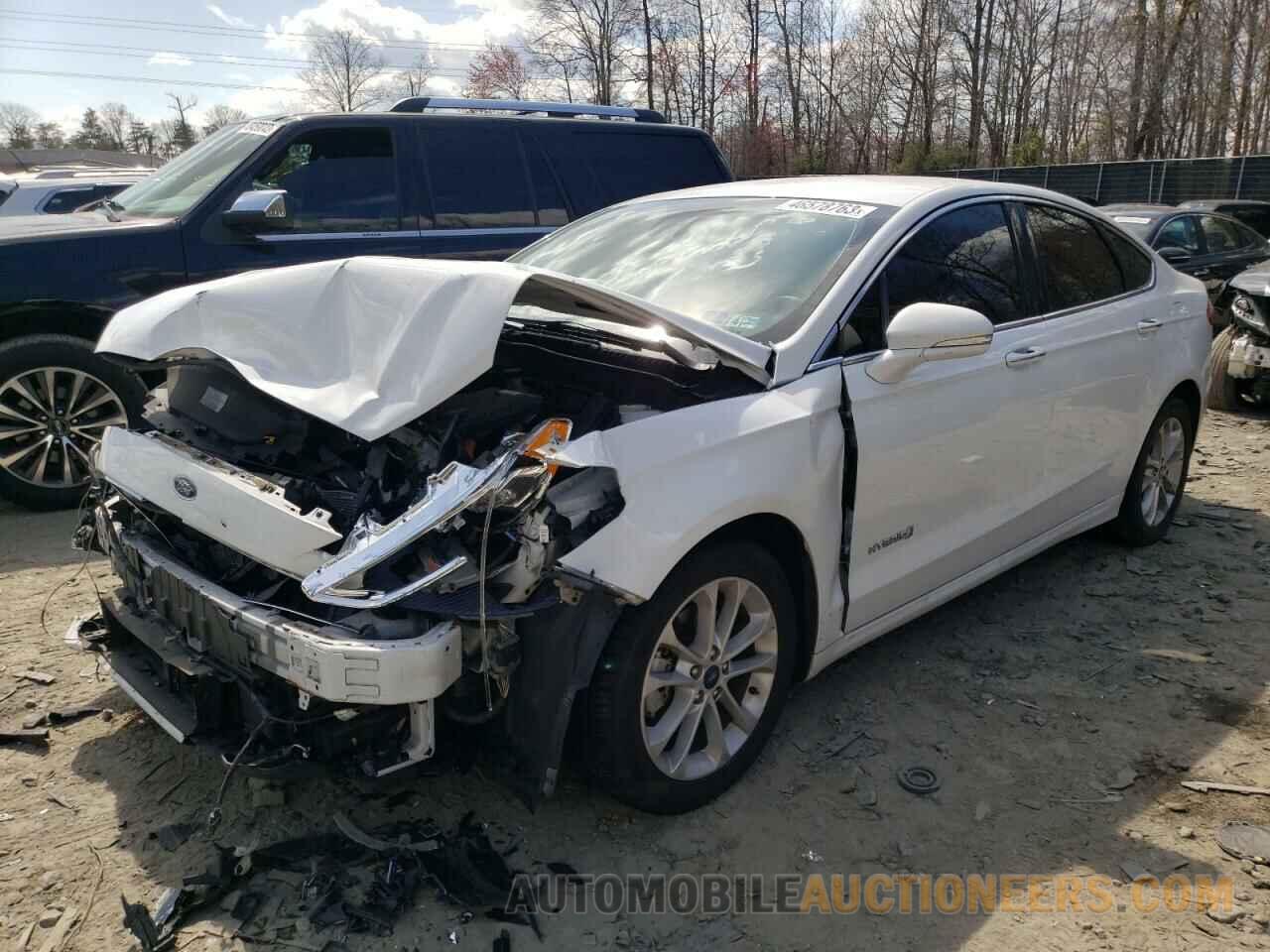 3FA6P0MU4KR136904 FORD FUSION 2019