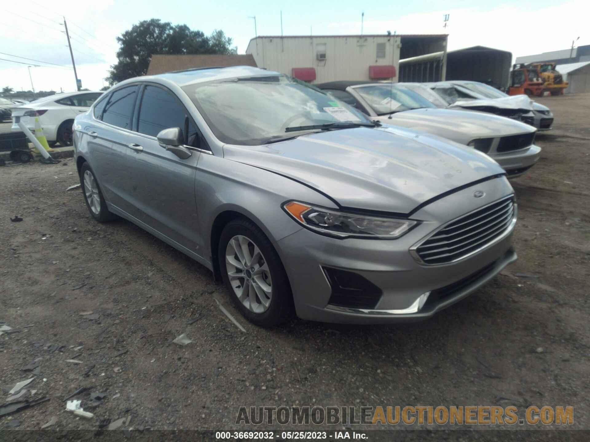 3FA6P0MU4LR161562 FORD FUSION HYBRID 2020