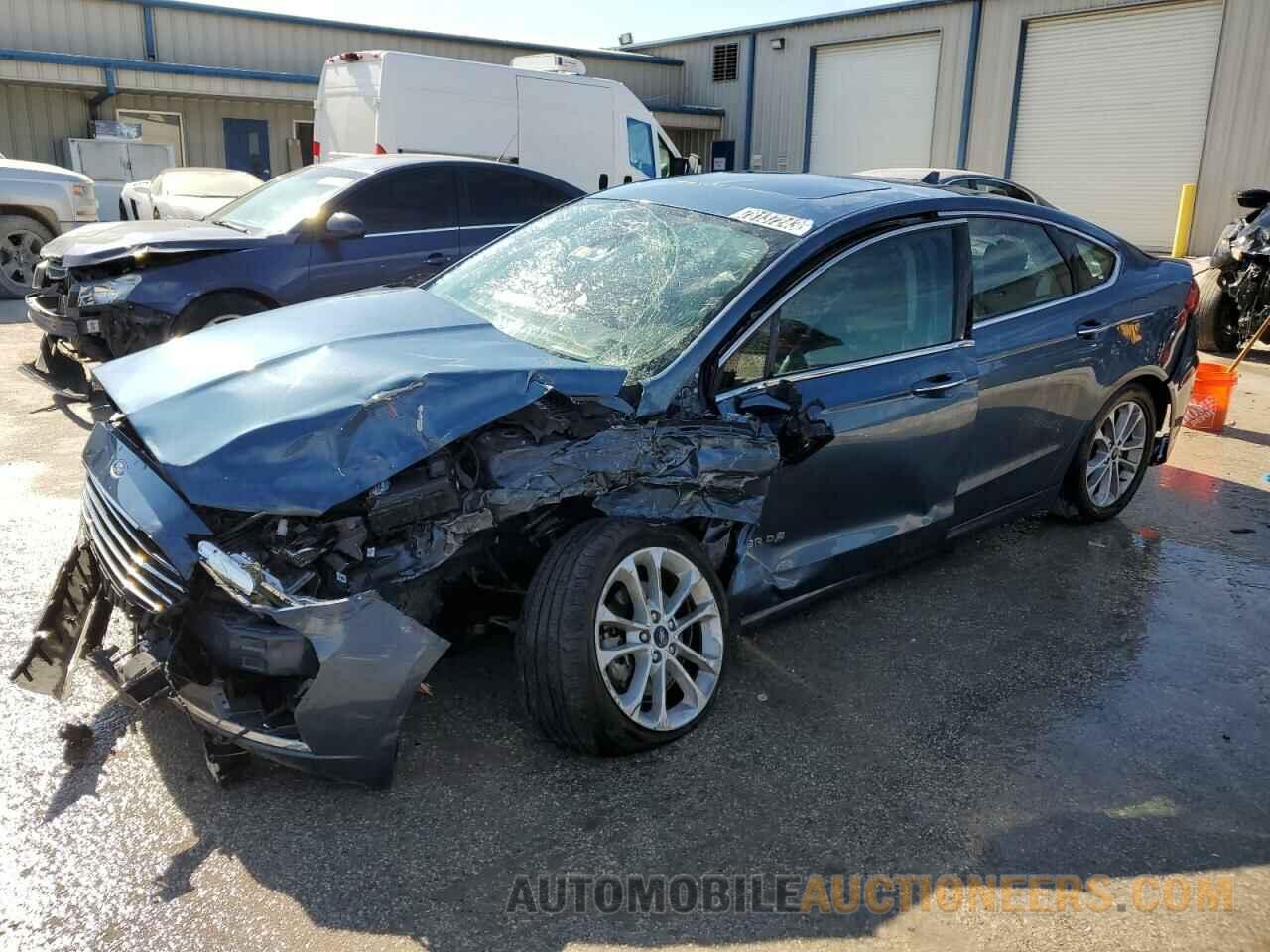 3FA6P0MU5KR126009 FORD FUSION 2019