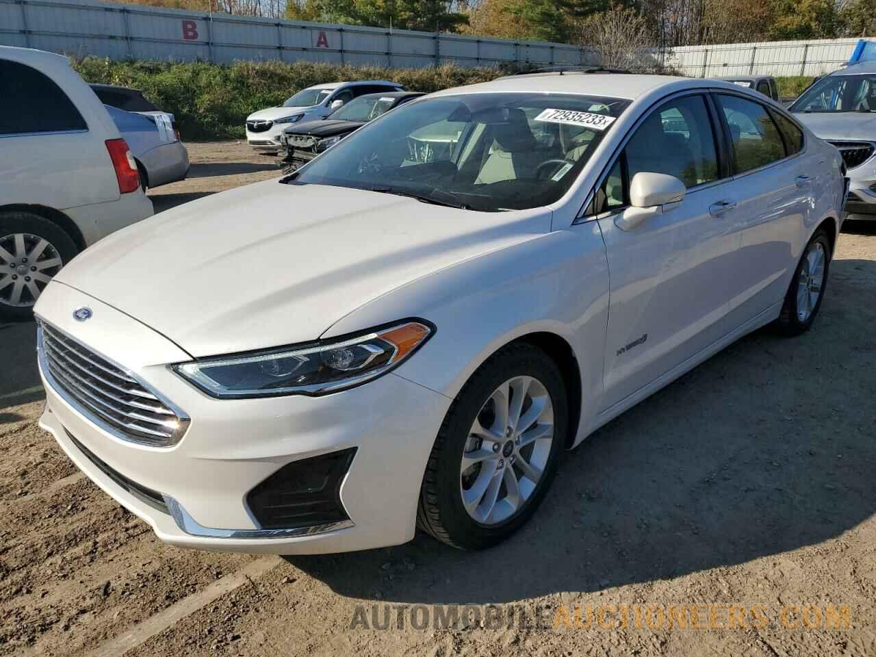 3FA6P0MU5KR168423 FORD FUSION 2019