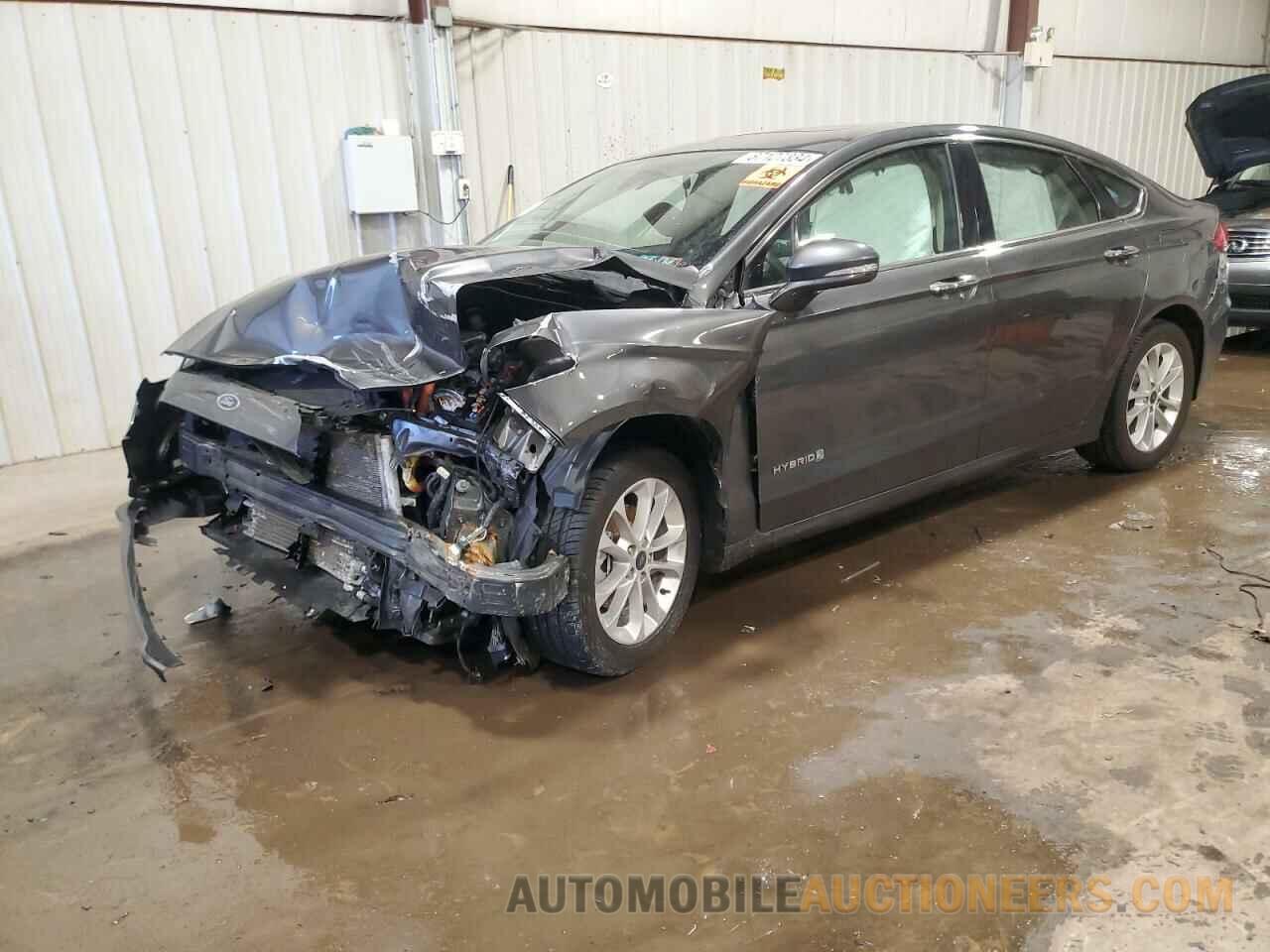 3FA6P0MU5KR192589 FORD FUSION 2019