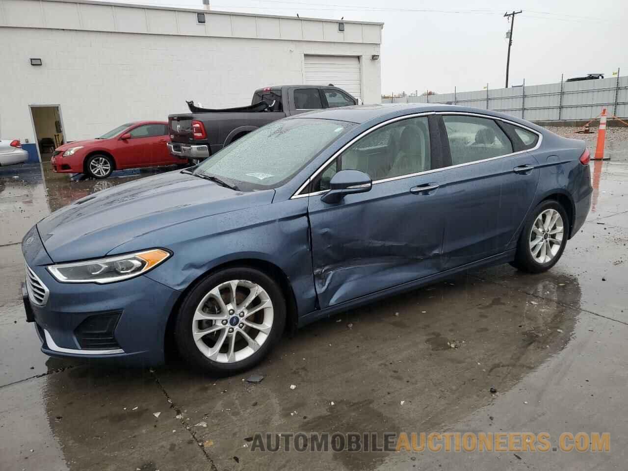 3FA6P0MU5KR239961 FORD FUSION 2019