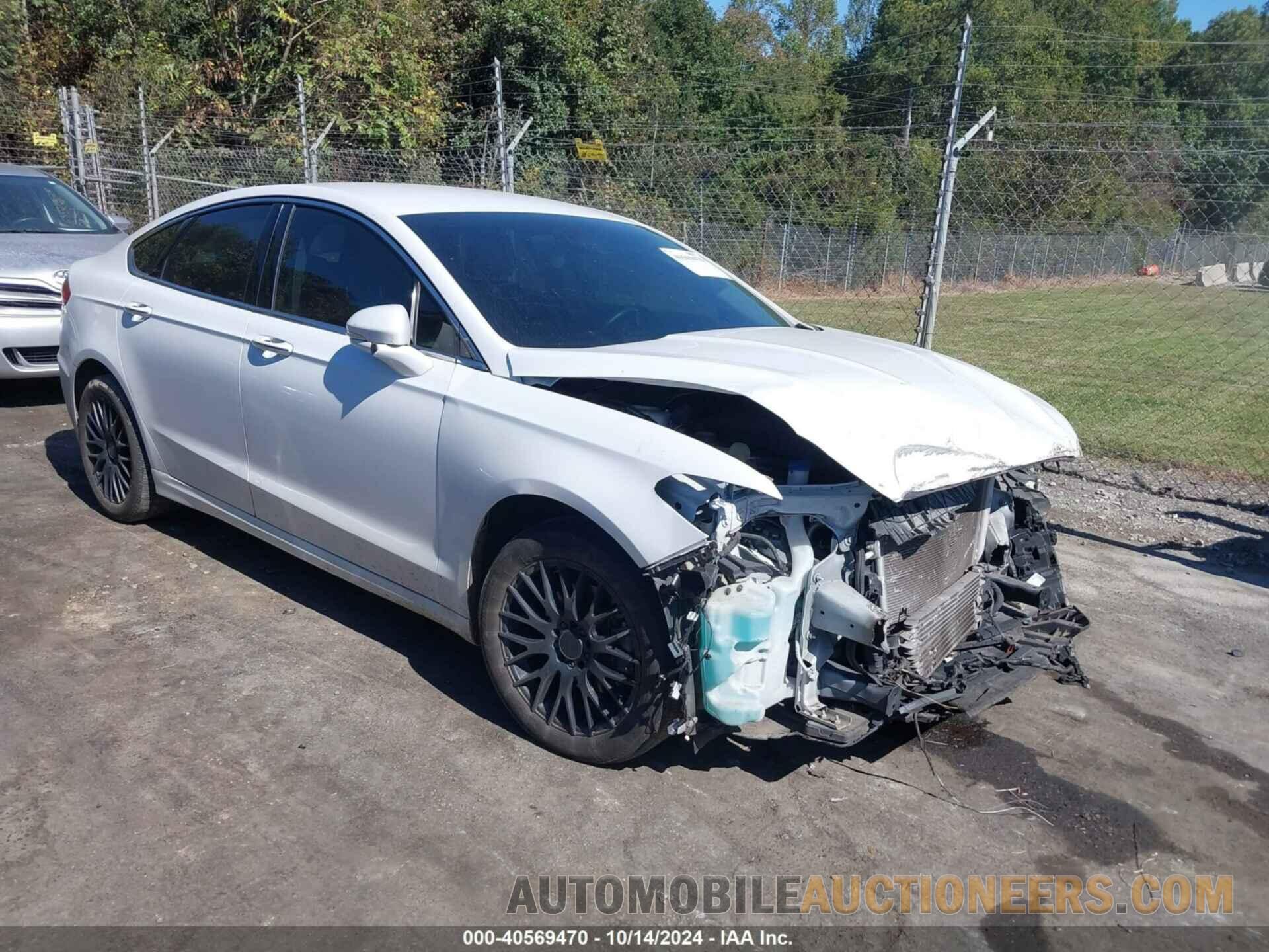 3FA6P0MU5KR273270 FORD FUSION HYBRID 2019