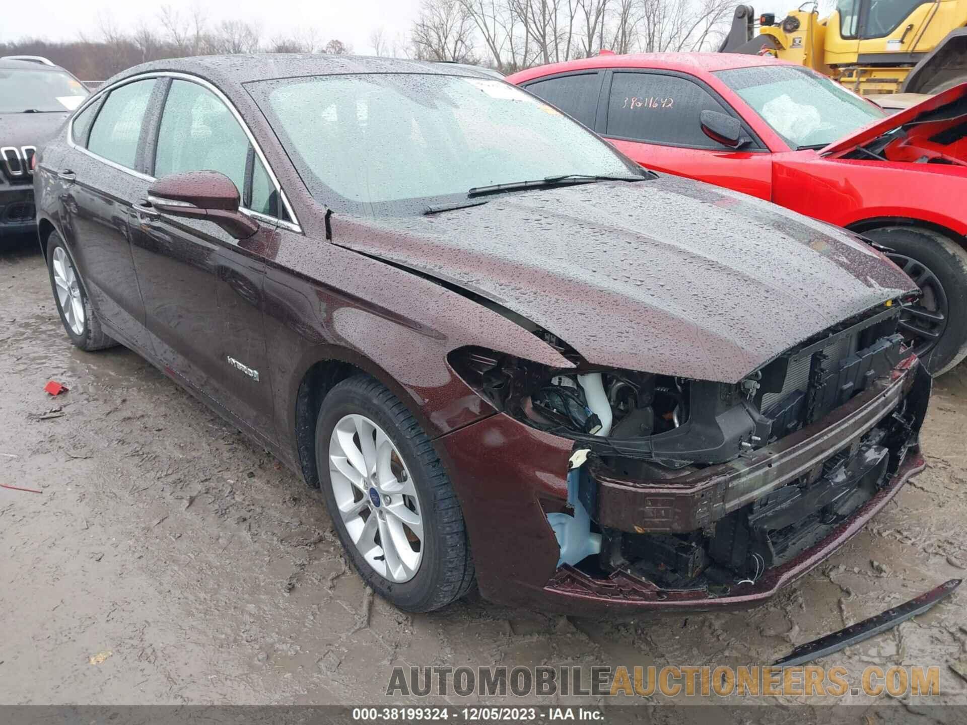 3FA6P0MU7KR165278 FORD FUSION HYBRID 2019