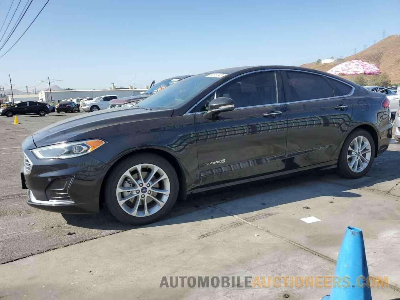 3FA6P0MU8KR104036 FORD FUSION 2019