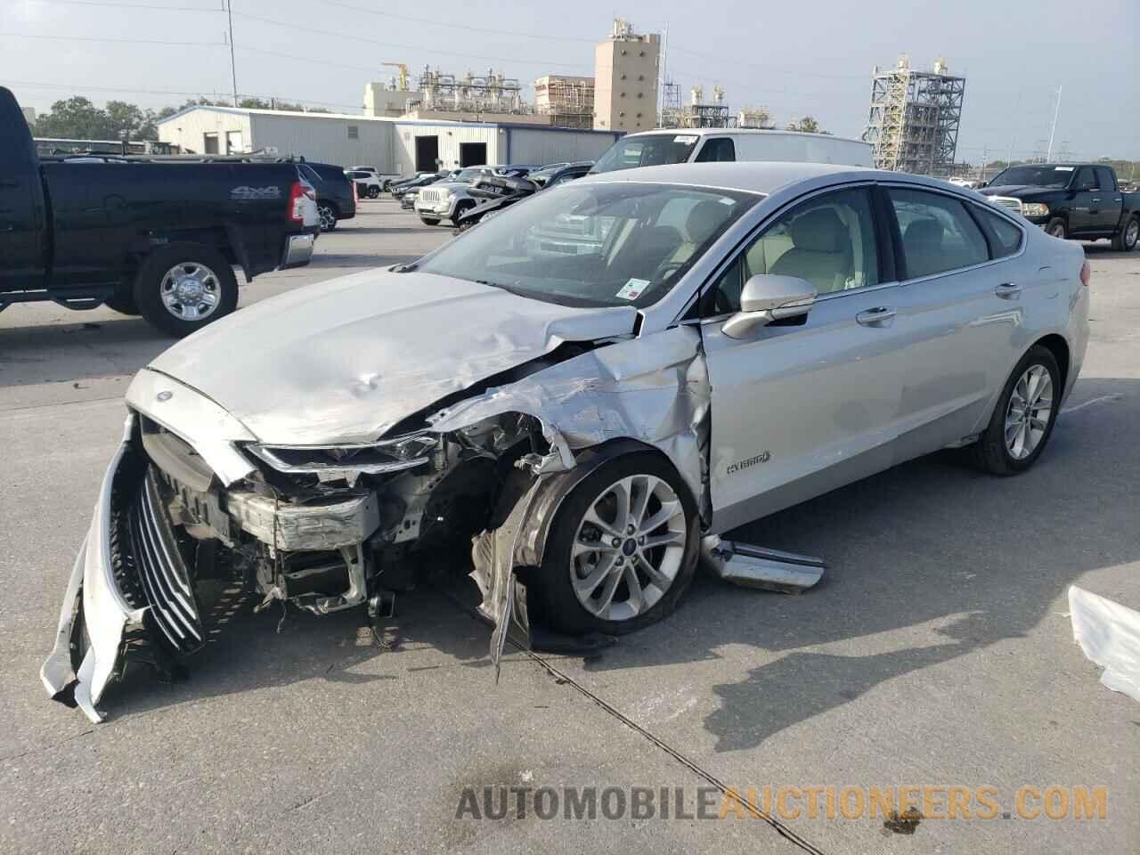 3FA6P0MU8KR136548 FORD FUSION 2019