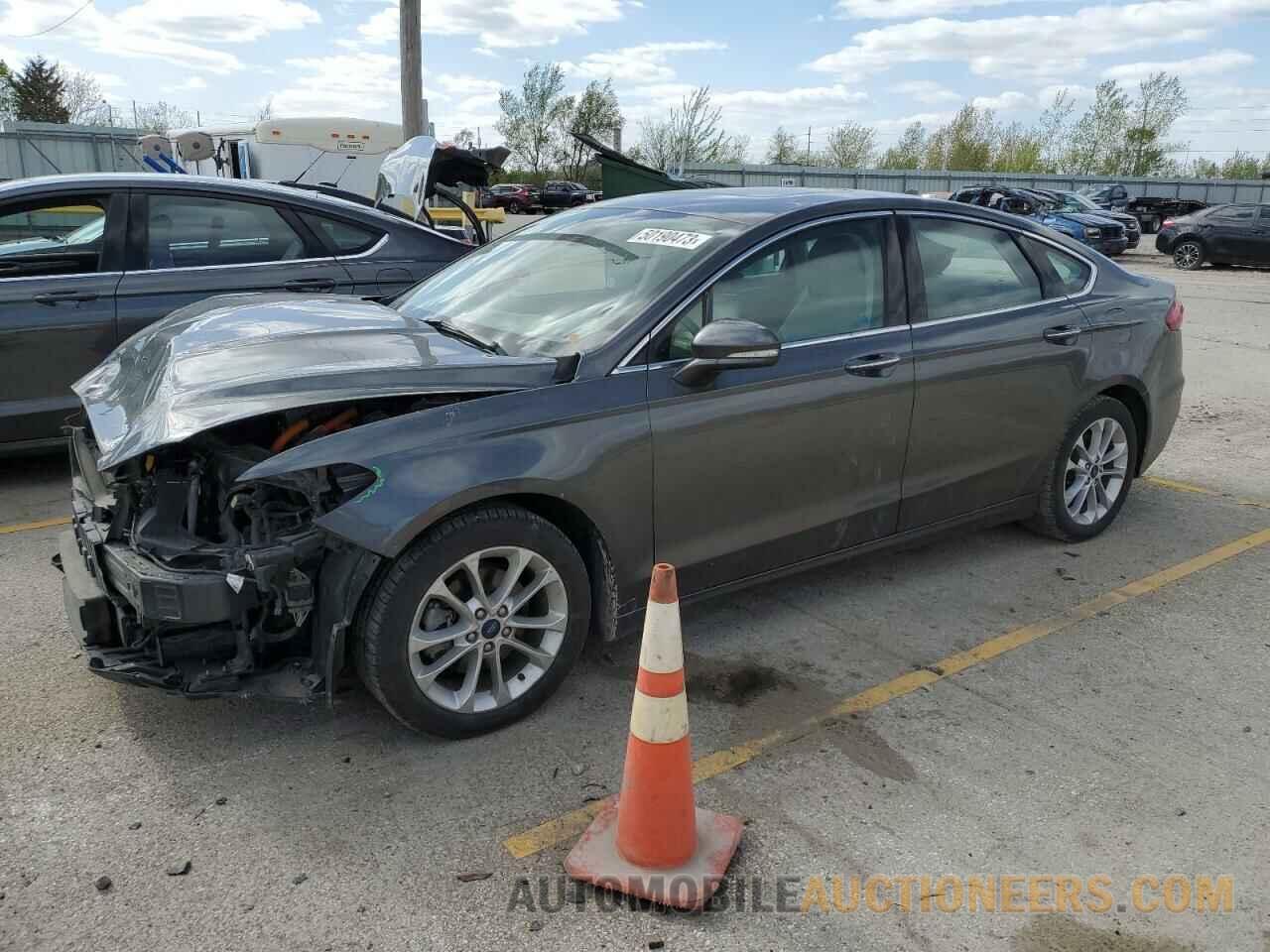 3FA6P0MU8KR273876 FORD FUSION 2019