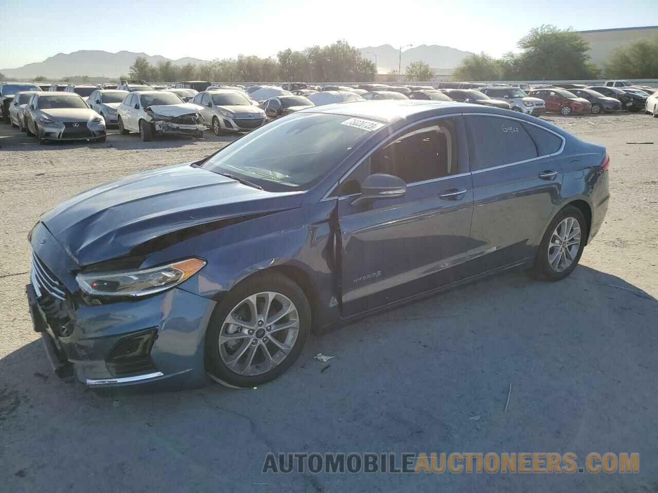 3FA6P0MU9KR129589 FORD FUSION 2019