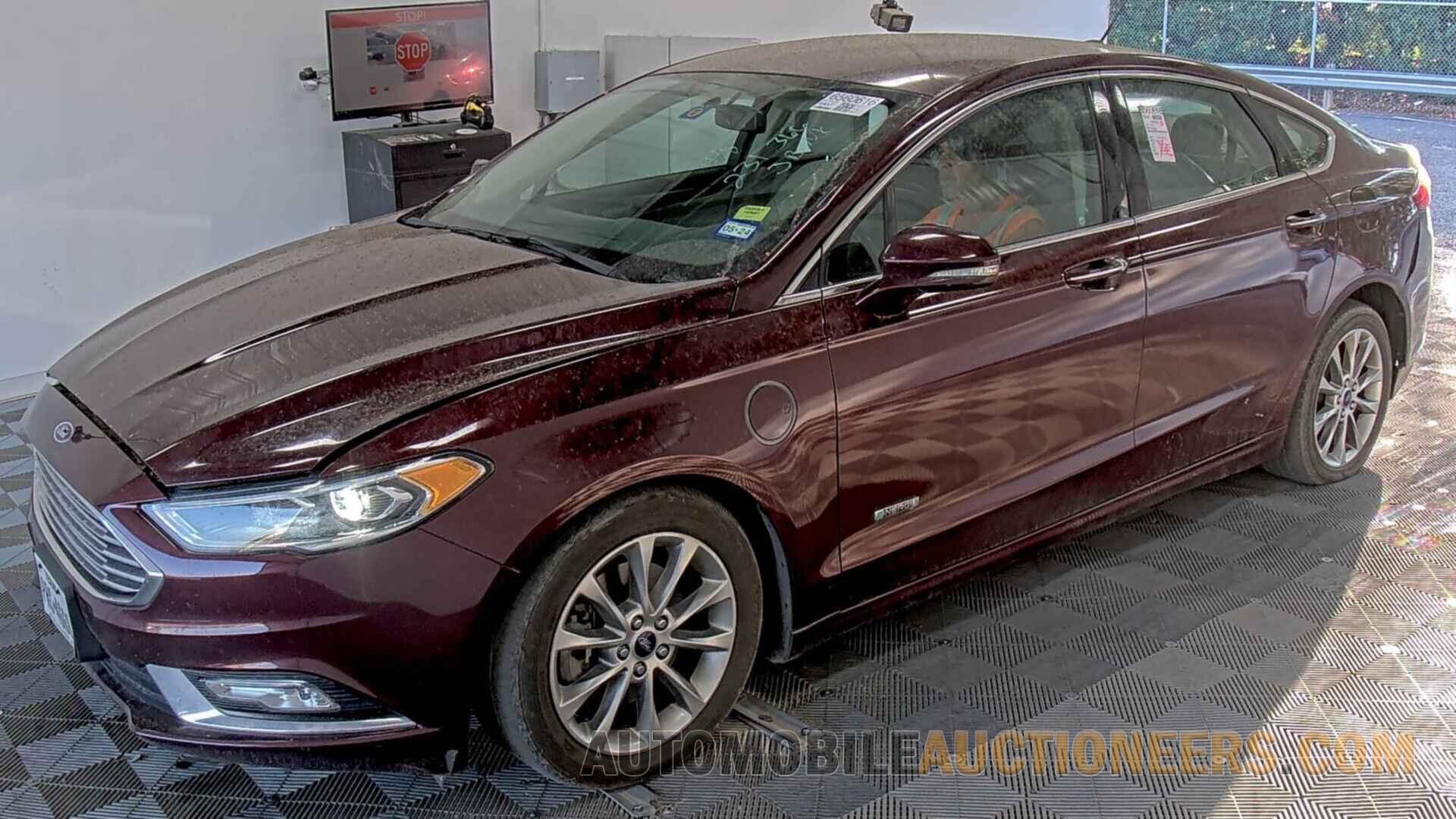 3FA6P0PU0HR231366 Ford Fusion Energi 2017