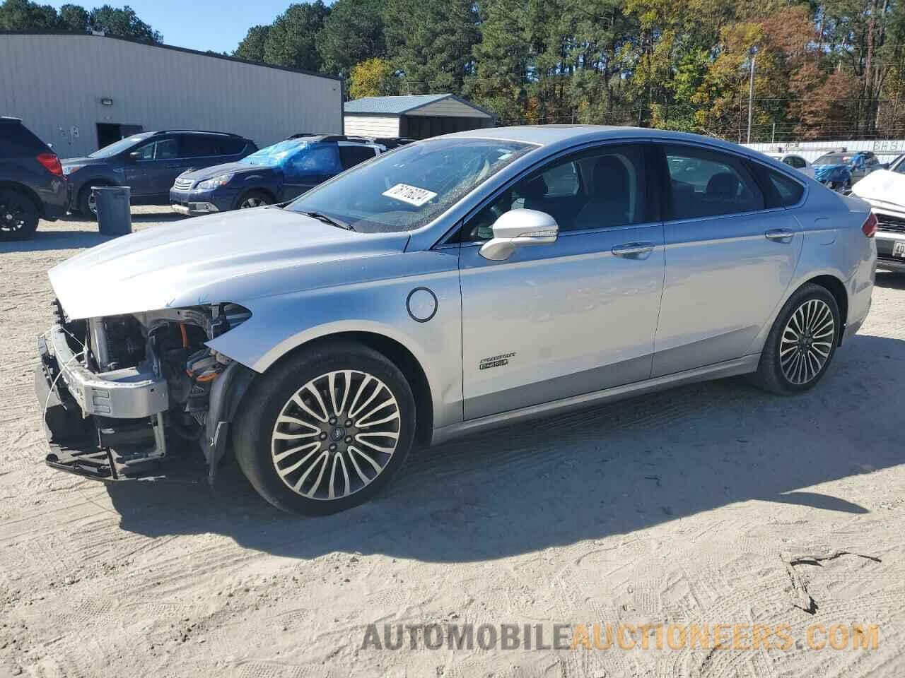 3FA6P0PU0JR130298 FORD FUSION 2018