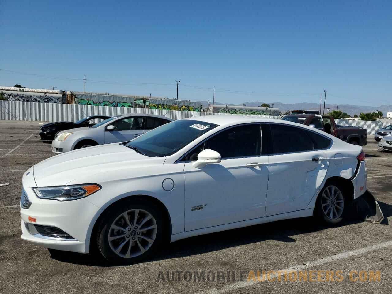 3FA6P0PU0JR246231 FORD FUSION 2018