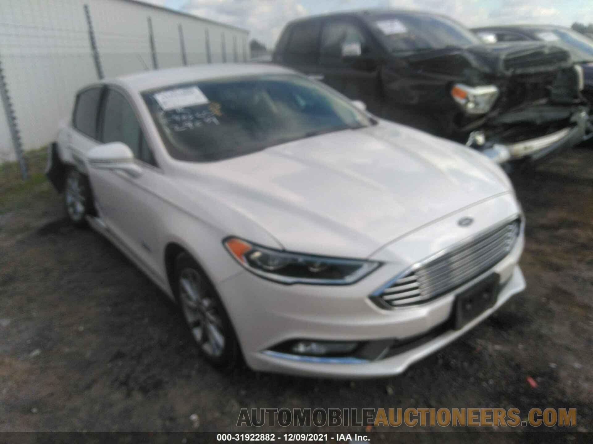 3FA6P0PU1HR129834 FORD FUSION ENERGI 2017