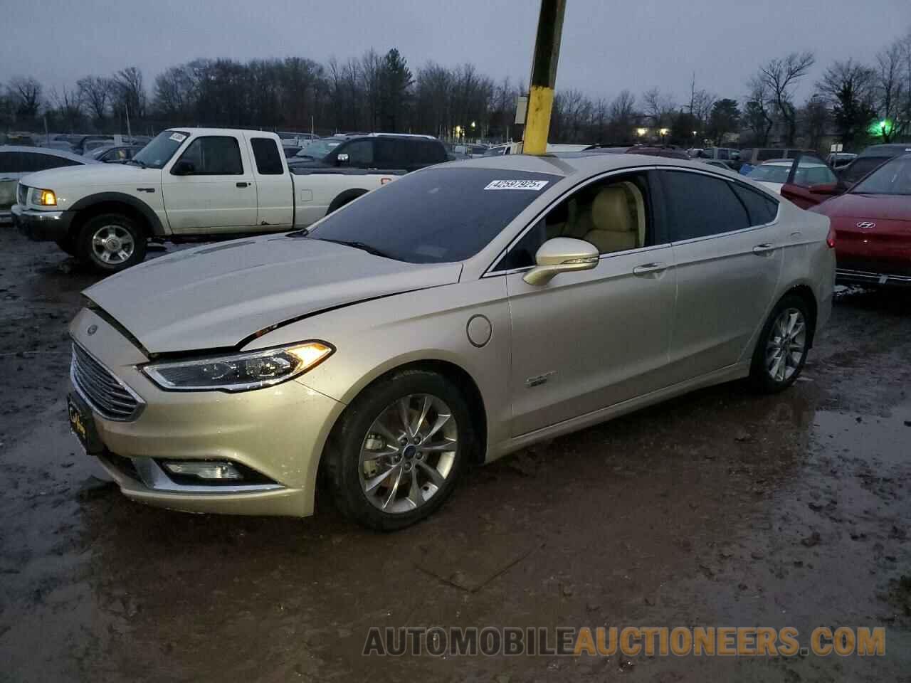 3FA6P0PU2HR243566 FORD FUSION 2017