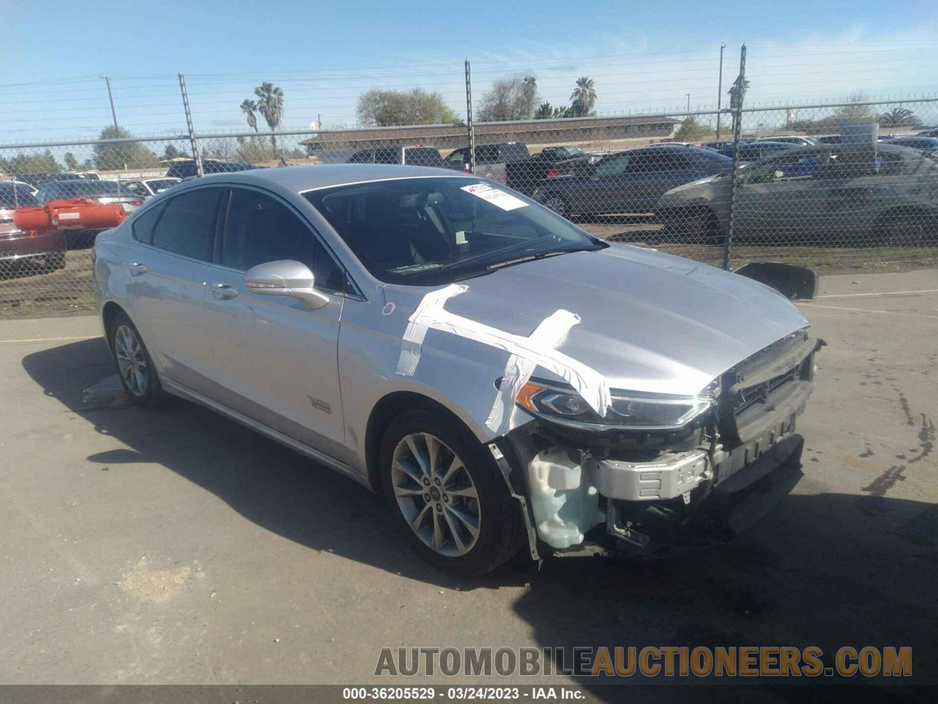 3FA6P0PU4JR154409 FORD FUSION ENERGI 2018