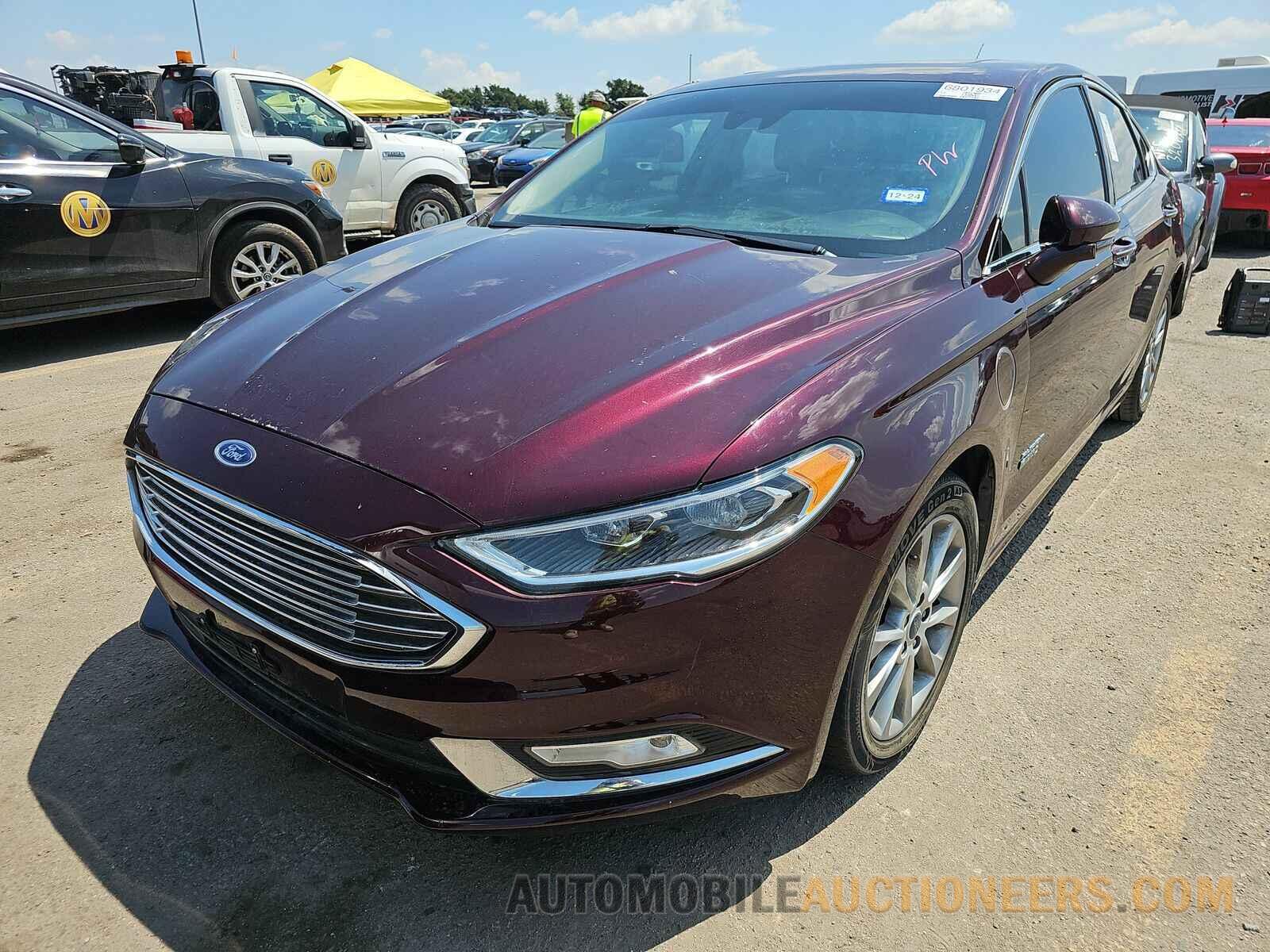 3FA6P0PU5HR180141 Ford Fusion Energi 2017