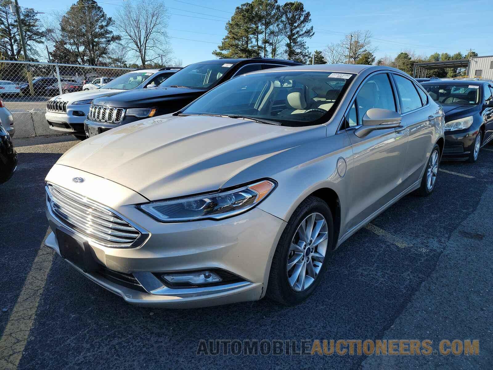 3FA6P0PU5HR345539 Ford Fusion Energi 2017