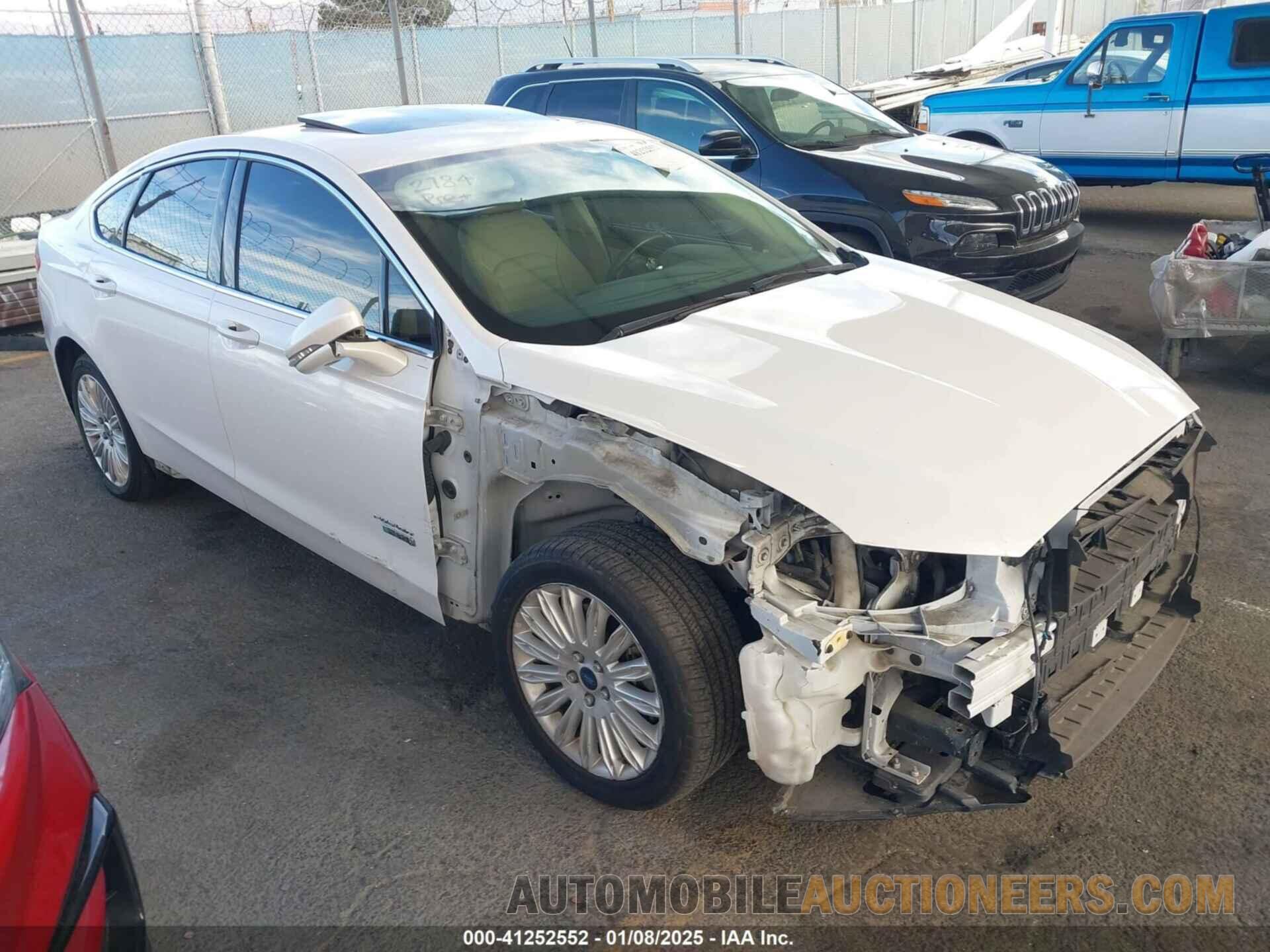 3FA6P0PU6FR205528 FORD FUSION ENERGI 2015