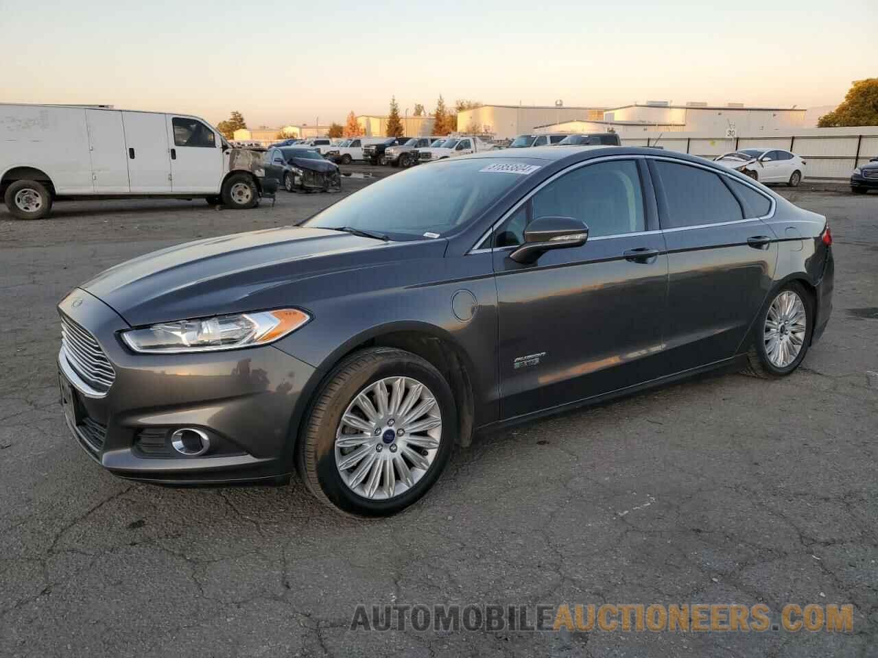 3FA6P0PU6GR145526 FORD FUSION 2016