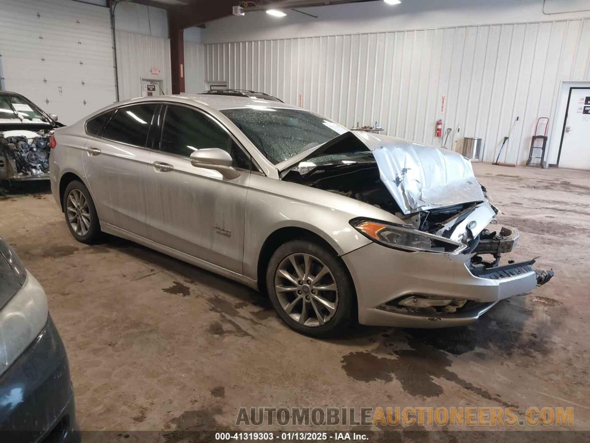 3FA6P0PU8HR270304 FORD FUSION ENERGI 2017