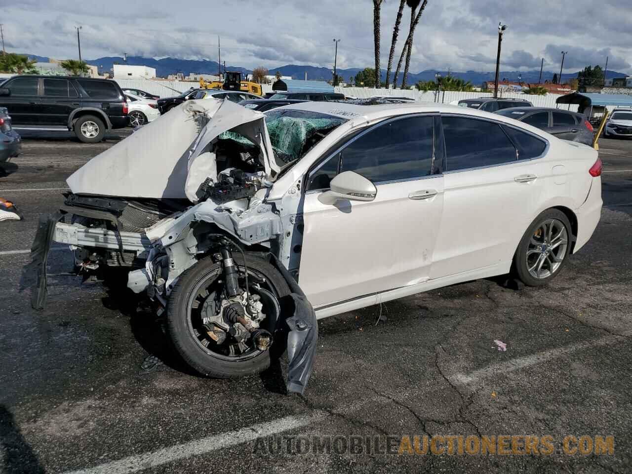 3FA6P0RU0LR113095 FORD FUSION 2020