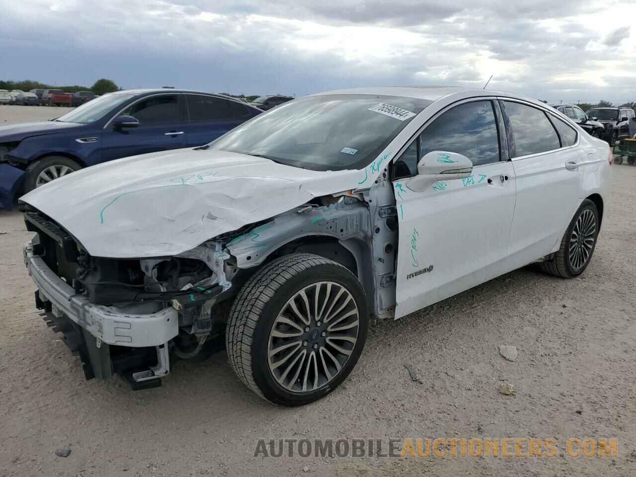 3FA6P0RU1JR250091 FORD FUSION 2018