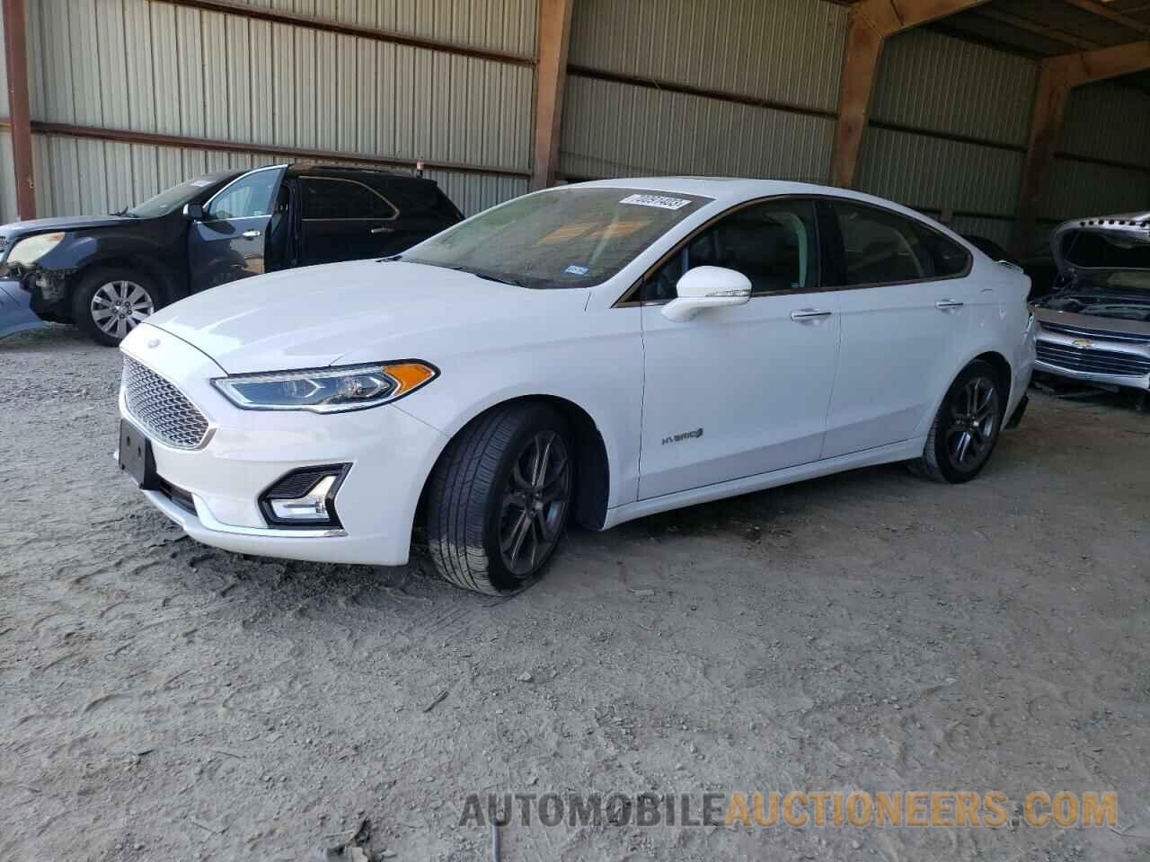 3FA6P0RU1KR260847 FORD FUSION 2019