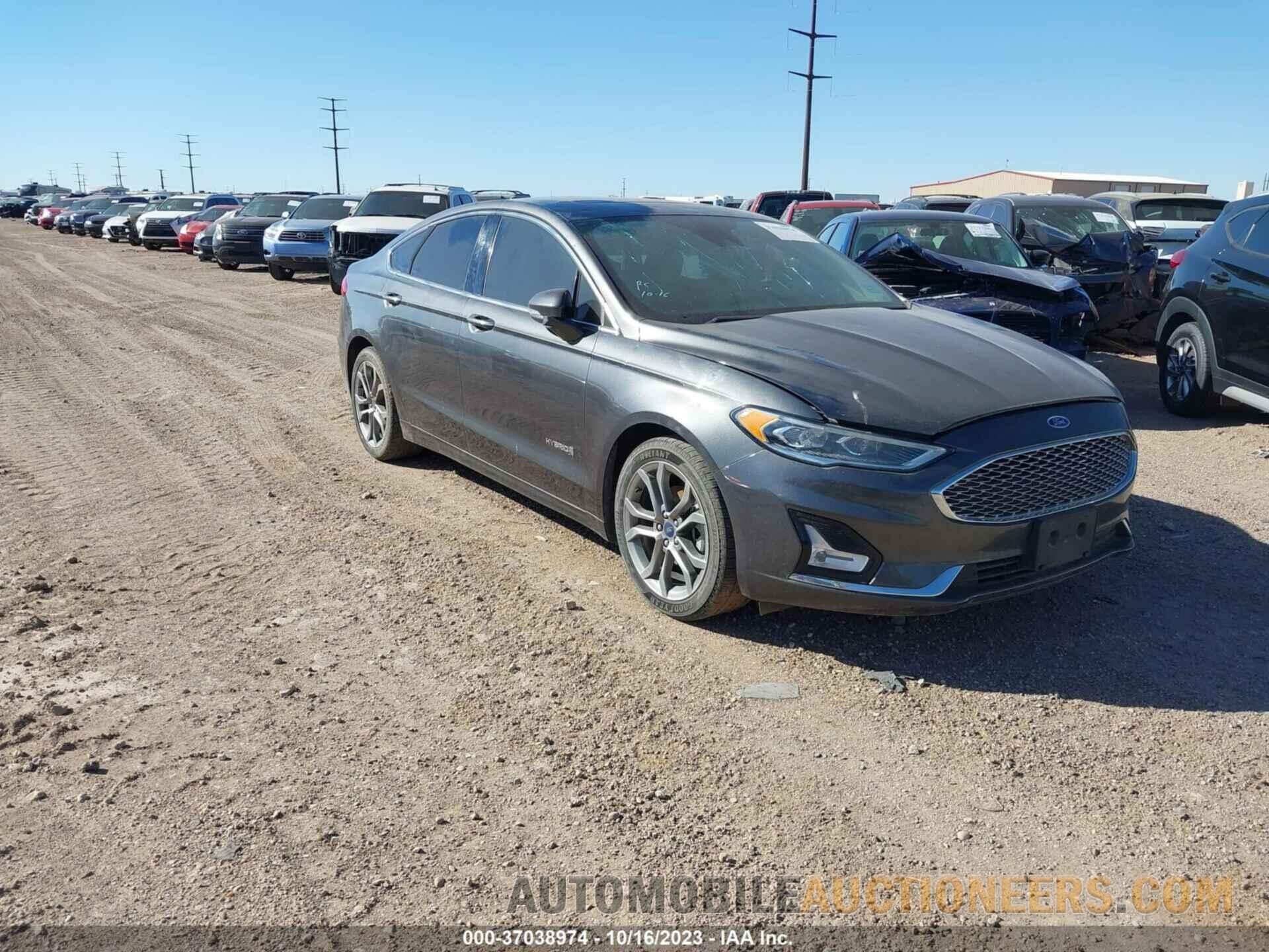 3FA6P0RU2KR117308 FORD FUSION HYBRID 2019