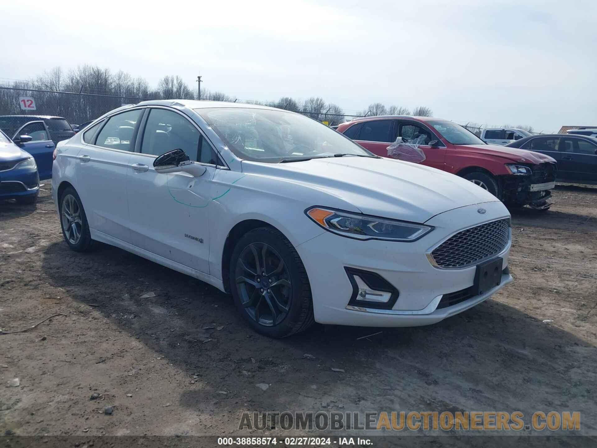 3FA6P0RU2LR132747 FORD FUSION HYBRID 2020