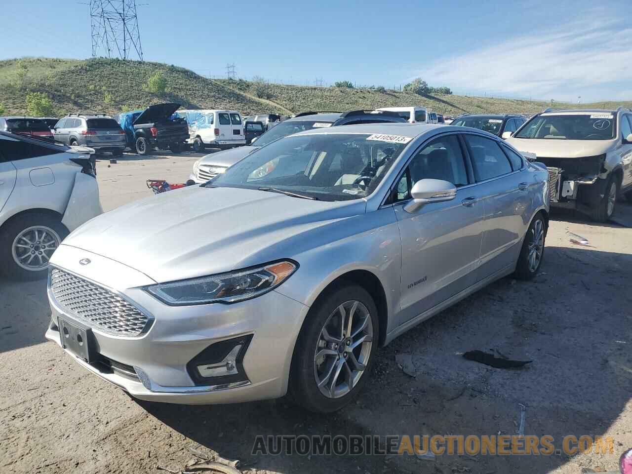 3FA6P0RU3KR106947 FORD FUSION 2019