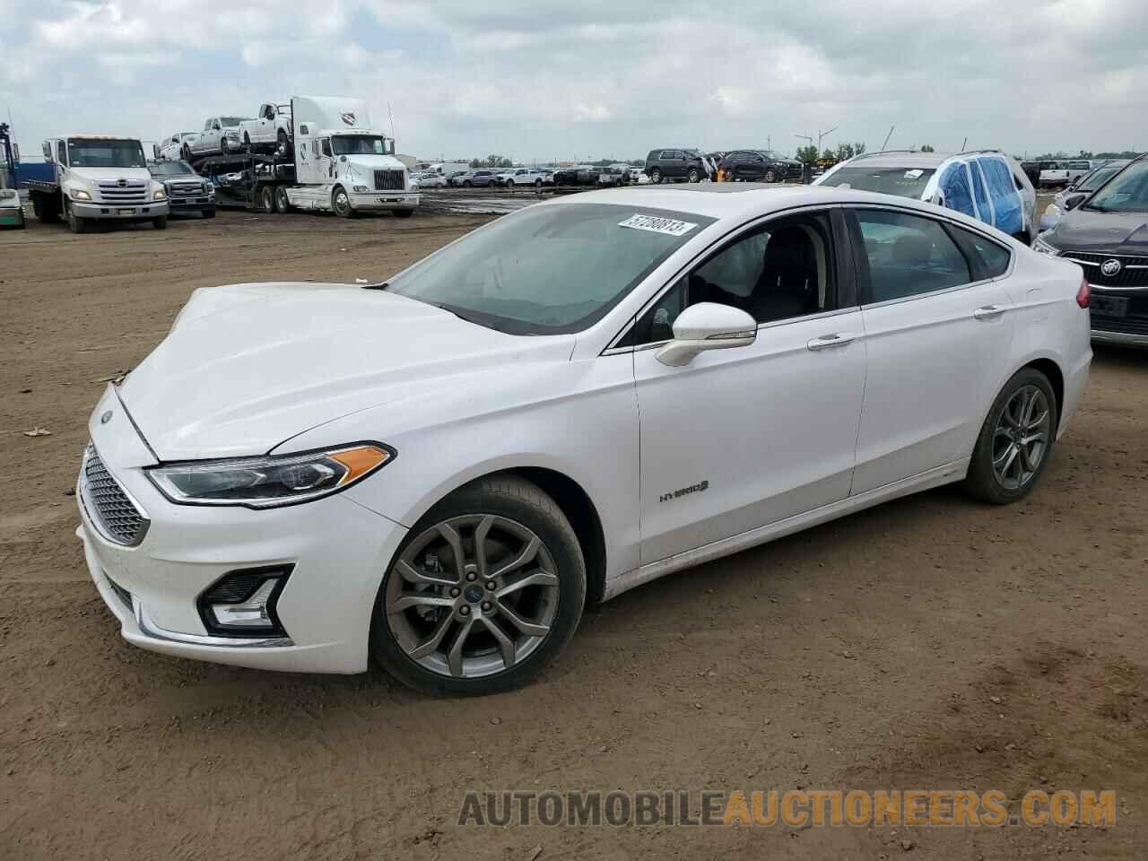 3FA6P0RU3KR240194 FORD FUSION 2019