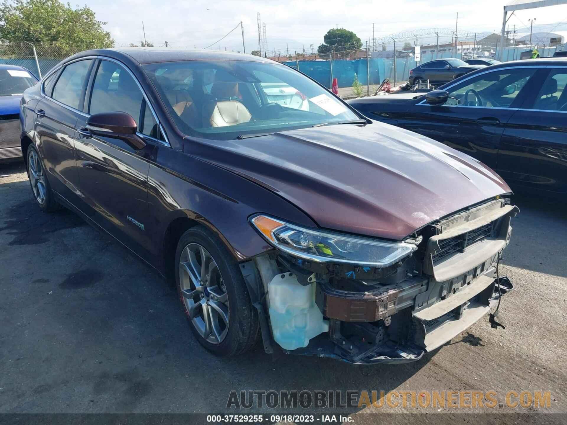 3FA6P0RU3KR273759 FORD FUSION HYBRID 2019