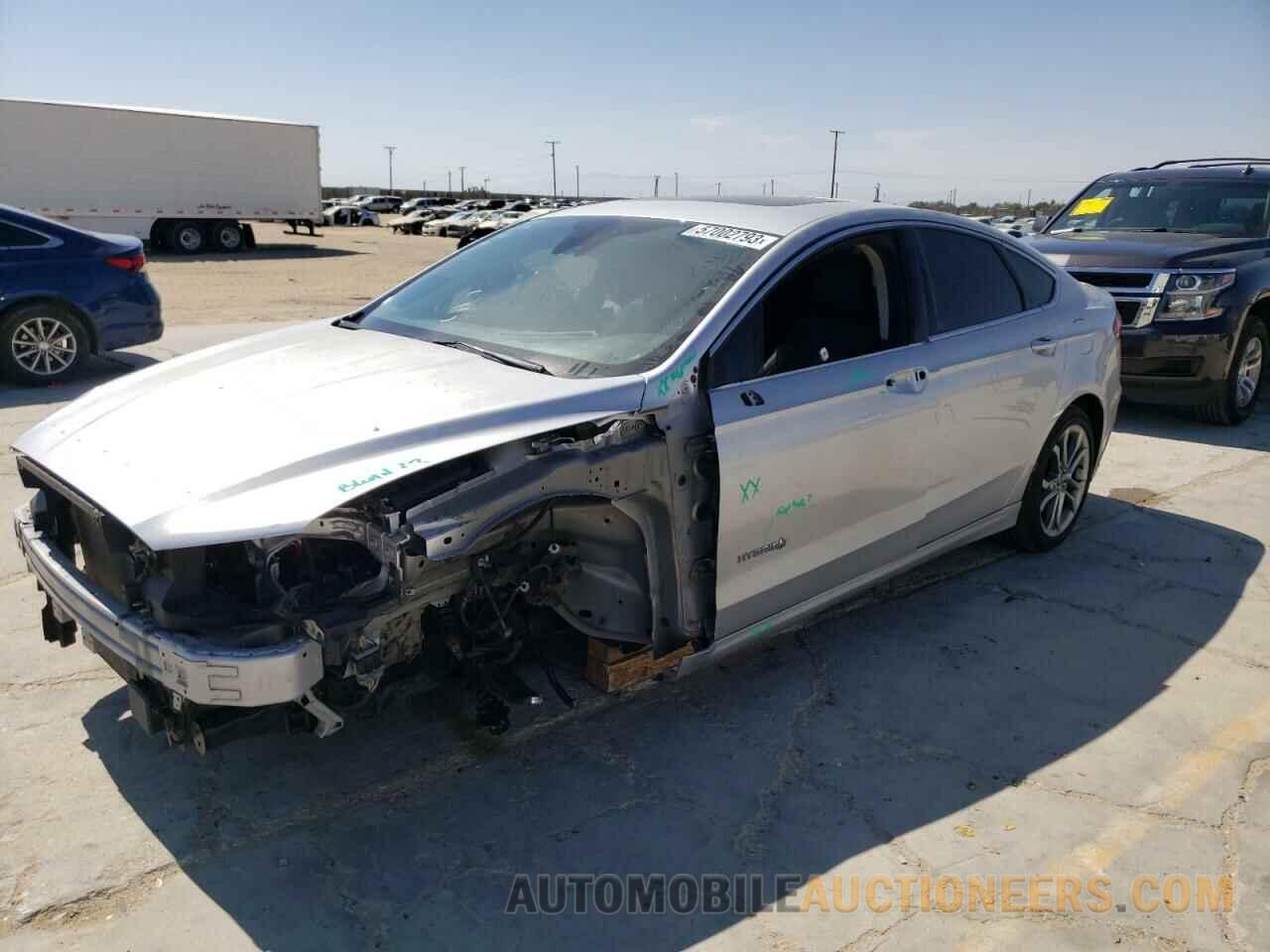 3FA6P0RU4KR117956 FORD FUSION 2019