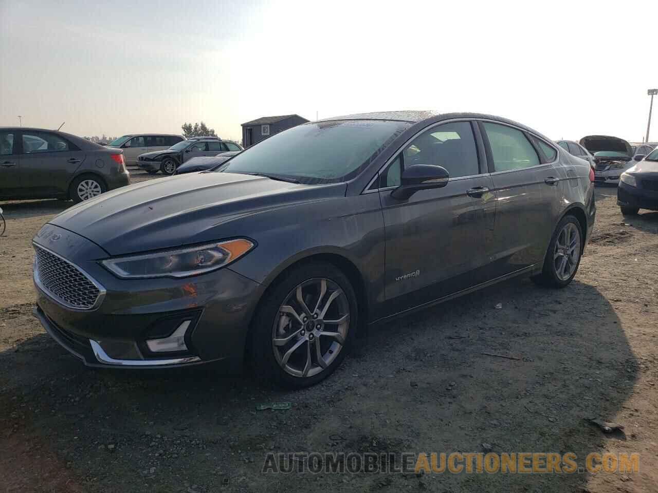 3FA6P0RU4KR120257 FORD FUSION 2019