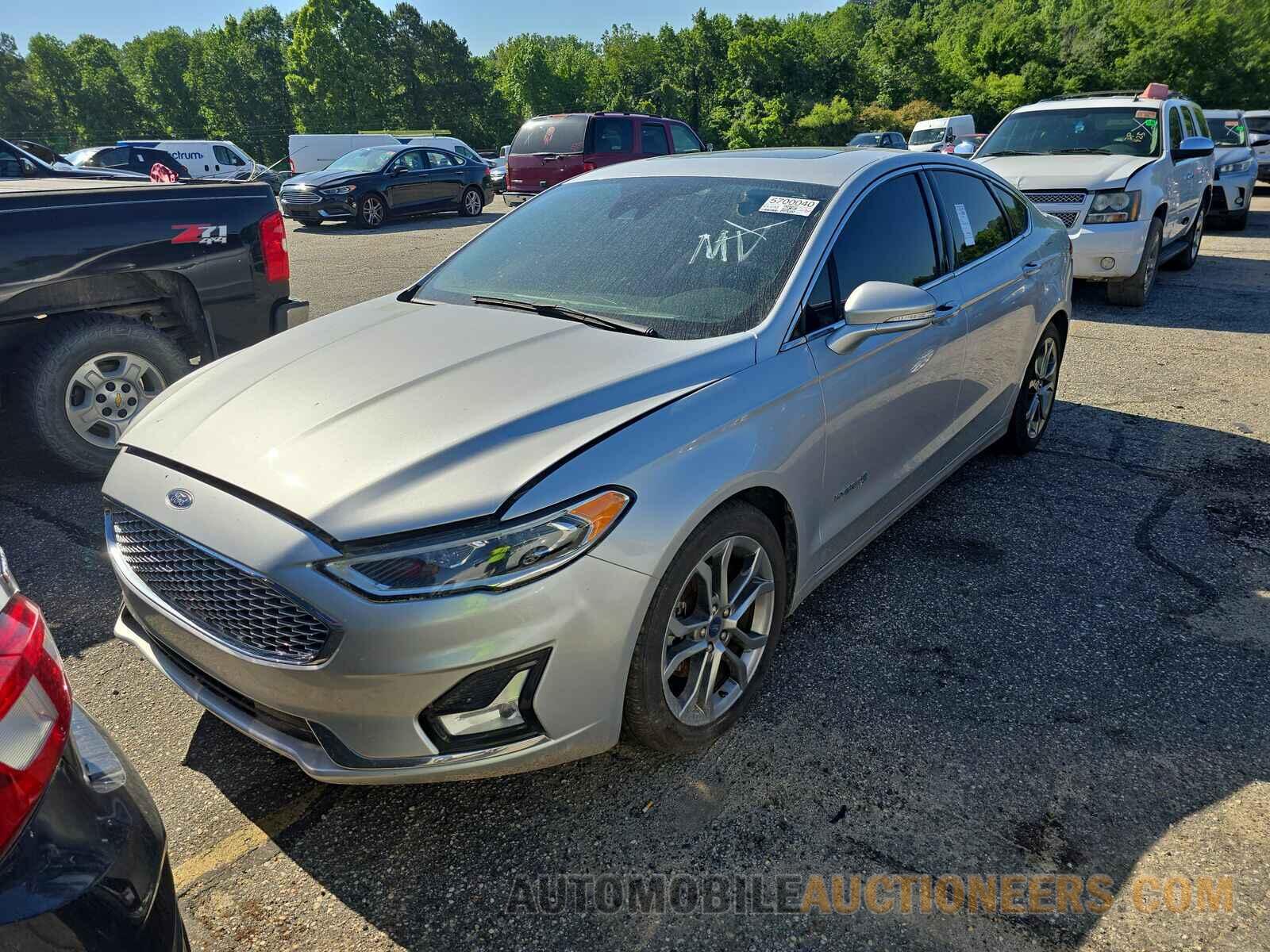 3FA6P0RU6KR187507 Ford Fusion Hybrid 2019